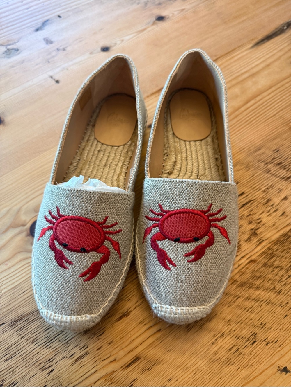 Castaner 1927 Natural Canvas Espadrilles with Red Crab Embroidery size 37